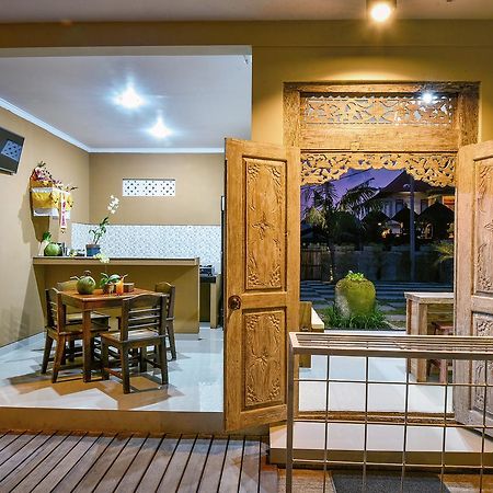 The Rani Garden Bed & Breakfast Денпасар Екстериор снимка